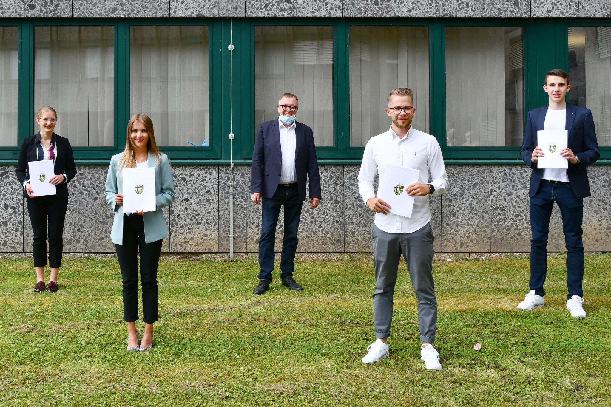 Vier neue Nachwuchskräfte in der Kreisverwaltung | Kreisverwaltung ...