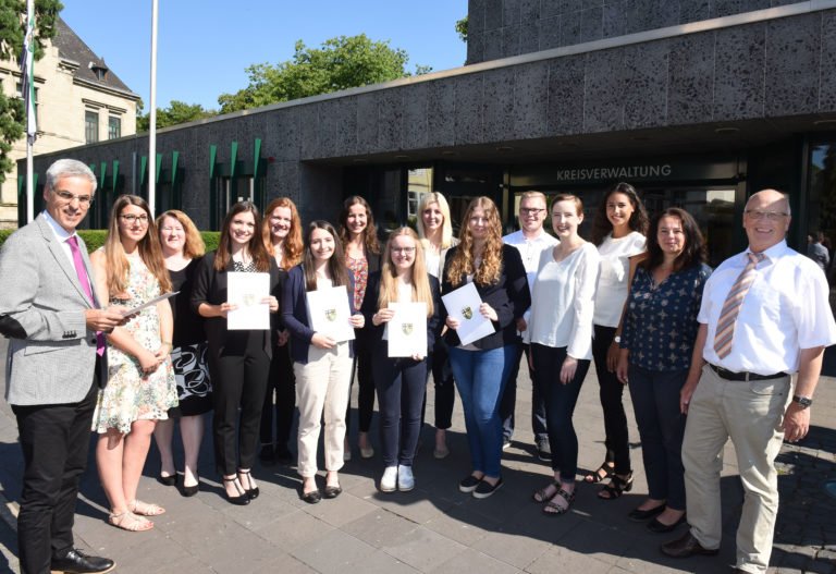 Neue Azubis und neue Kollegen für die Kreisverwaltung | Kreisverwaltung ...