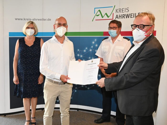 Ernennung-Leitender-Notarzt_KV_Schuhmann | Kreisverwaltung Ahrweiler