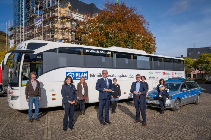 PM_Bild-1_Beratungsbus_Kooperation-Polizei | Kreisverwaltung Ahrweiler